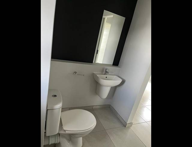 2 BEDROOM APARTMENT FOR SALE IN FLEURHOF